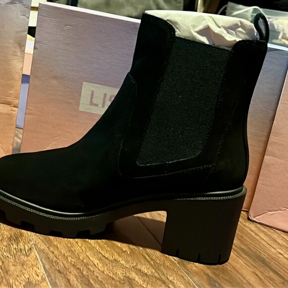 Lisa Vicky "Jolt" Suede Women's Boots size 7 - NWT - Picture 2 of 4